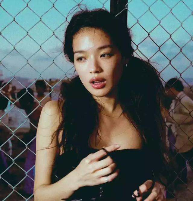 盘点5位拍过三级片的香港女星-第2张图片-爱薇女性网