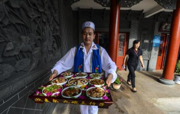 回族为什么不吃猪肉，回族人不吃猪肉的原因-第1张图片-爱薇女性网